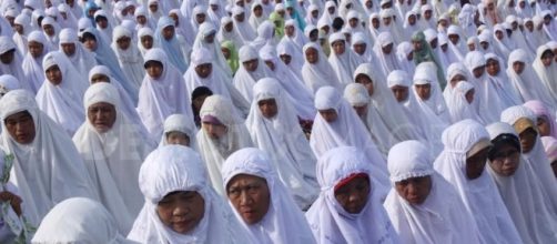Donne musulmane indonesiane.   