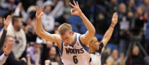 Robbie Hummel è un nuovo giocatore dell'Olimpia. 