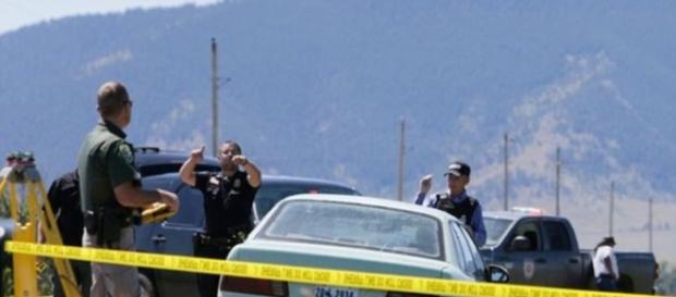 La policía en el lugar de los hechos La policía en el lugar de los hechos