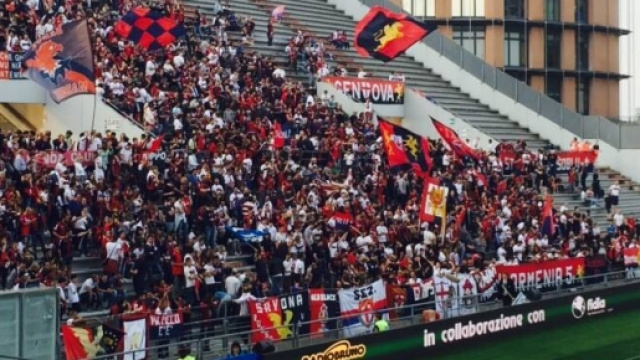 Genoani al seguito della squadra