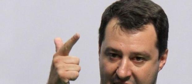 Matteo Renzi continuă declaraţiile extreme Matteo Renzi continuă declaraţiile extreme