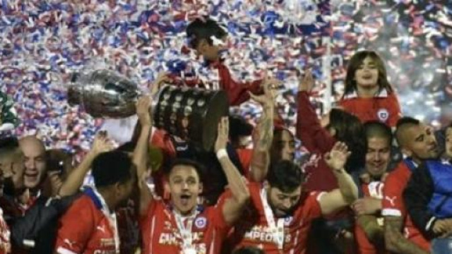 Le Chili remporte sa Copa America aux tirs au but