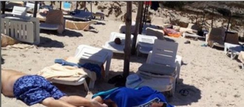 L'attacco terrorista nelle spiagge tunisine