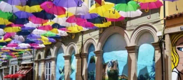 O projeto “The umbrela Sky” O projeto “The umbrela Sky”