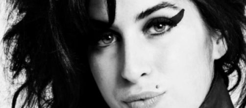 Stupendo primo piano della cantante Amy Winehouse