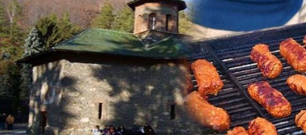 Mici si bere la manastire Mici si bere la manastire
