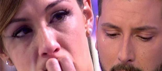 Susana consigue una cita en la cabaña con Manu Susana consigue una cita en la cabaña con Manu