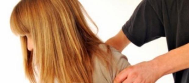 Tot mai mulţi copii sunt violaţi în România Tot mai mulţi copii sunt violaţi în România