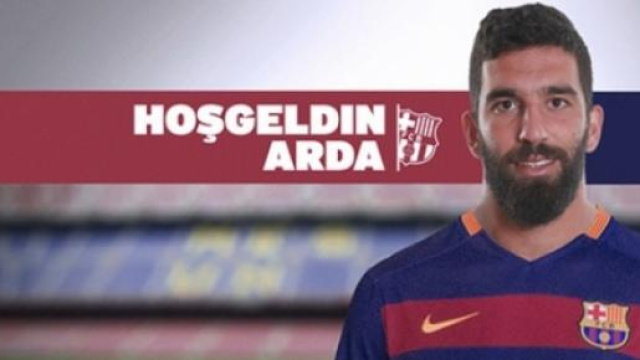 Arda Turan, nuovo giocatore del Bar&ccedil;a