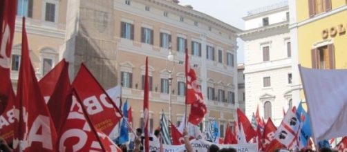 proteste per il Ddl scuola a piazza Montecitorio 