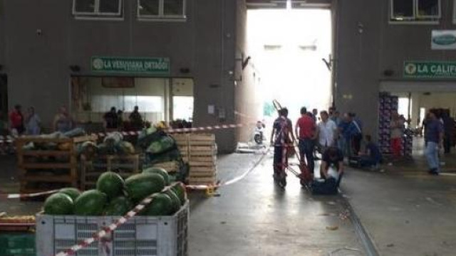 Napoli: sparatoria a Volla. Due morti.