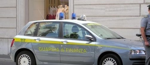 La Guardia di Finanza compie accertamenti fiscali