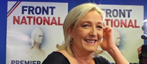Marine Le Pen attacca l'UE