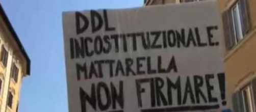 Riforma scuola, docenti 'Renzi, stai sereno' 