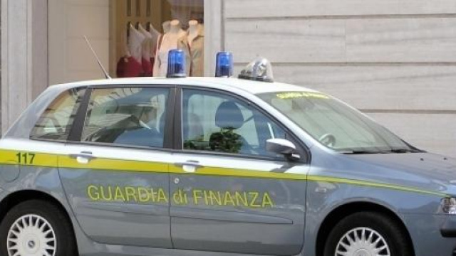 La Guardia di Finanza compie accertamenti fiscali