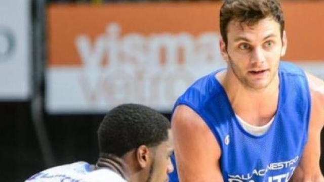 Stefano Gentile, play di Reggio Emilia