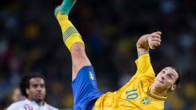 zlatan ibrahimovic vicino al milan