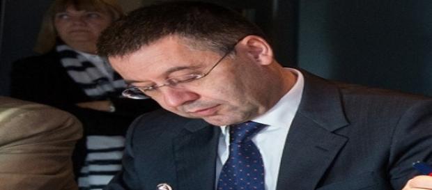 El Presidente del Barça en una reunión. El Presidente del Barça en una reunión.
