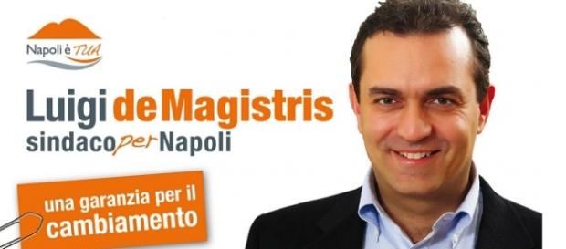 Il sindaco di Napoli Luigi De Magistris Il sindaco di Napoli Luigi De Magistris