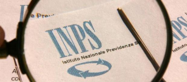Riforma pensioni, Forza Italia attacca Renzi Riforma pensioni, Forza Italia attacca Renzi