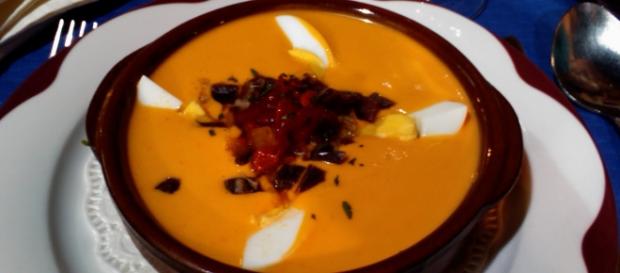 Salmorejo, refrescante y muy saludable Salmorejo, refrescante y muy saludable