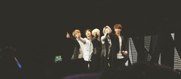 SHINee released their 4th album! SHINee released their 4th album!