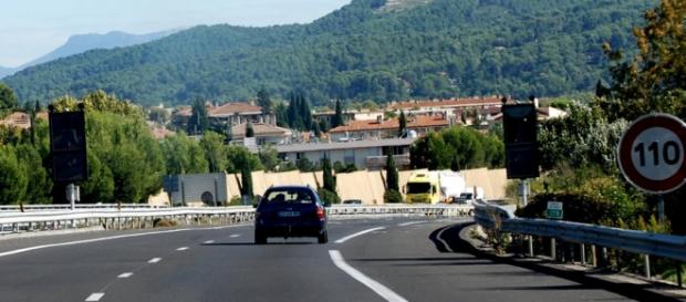 Casal passou Aix-en-Provence sem notar a ausência Casal passou Aix-en-Provence sem notar a ausência