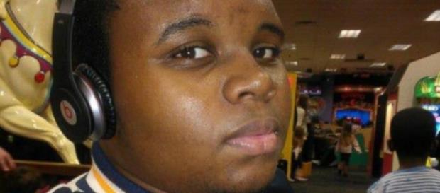 Fotografía del ya fallecido Michael Brown Fotografía del ya fallecido Michael Brown