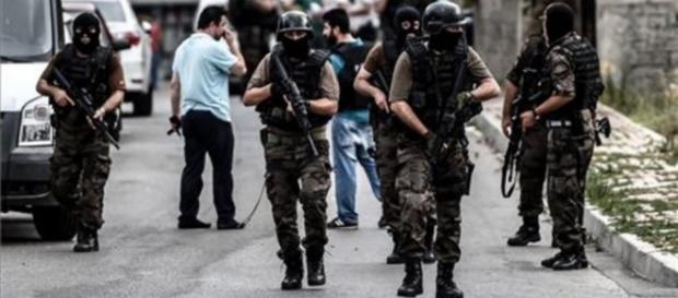 Guerra en Turquía contra 'EI' y rebeldes kurdos Guerra en Turquía contra 'EI' y rebeldes kurdos