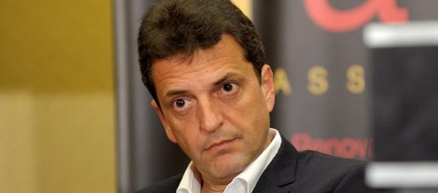 Massa, candidato a presidente por UNA Massa, candidato a presidente por UNA
