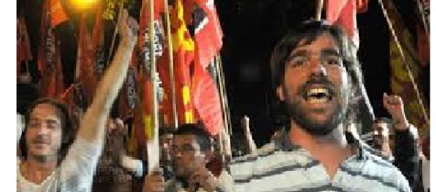 Nicolás Del Caño, candidato de la izquierda Nicolás Del Caño, candidato de la izquierda