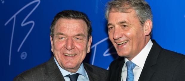 Były kanclerz Niemiec Gerhard Schroeder Były kanclerz Niemiec Gerhard Schroeder