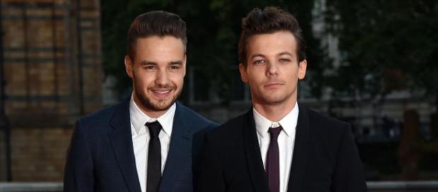 Liam Payne e Louis Tomlinson em baile solidário Liam Payne e Louis Tomlinson em baile solidário