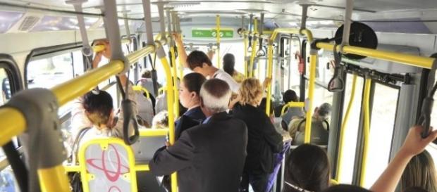 O bem estar dentro dos coletivos é bom para todos O bem estar dentro dos coletivos é bom para todos