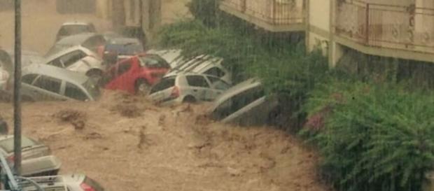 Alluvione in Calabria: drammatica la situazione Alluvione in Calabria: drammatica la situazione