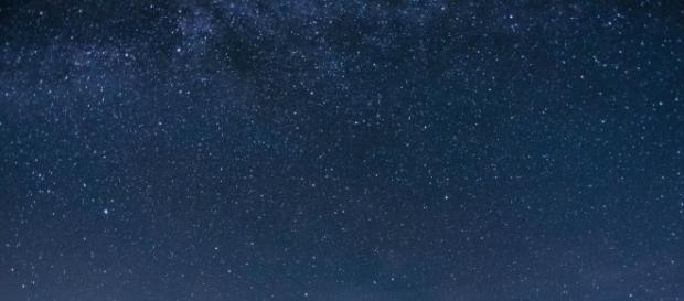 Deverá afastar-se das cidades para ver as estrelas Deverá afastar-se das cidades para ver as estrelas
