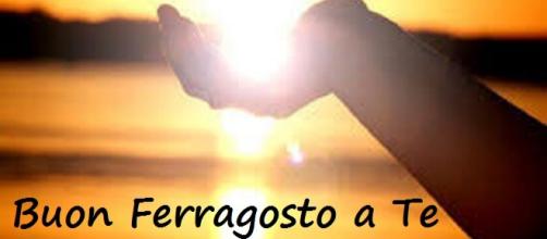 Auguri Buon Ferragosto Immagini Da Scaricare Per Whatsapp E Facebook