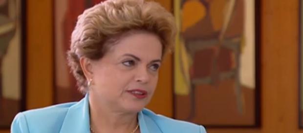 Dilma Rousseff anuncia que não irá renunciar Dilma Rousseff anuncia que não irá renunciar