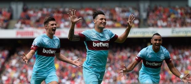 Mauro Zarate scored for West Ham Mauro Zarate scored for West Ham