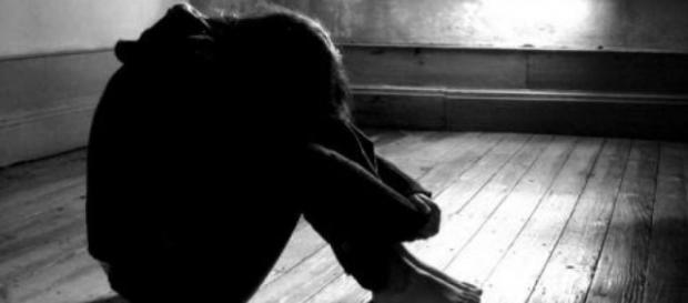 Violentata dal patrigno, partorisce a 11 anni. Violentata dal patrigno, partorisce a 11 anni.