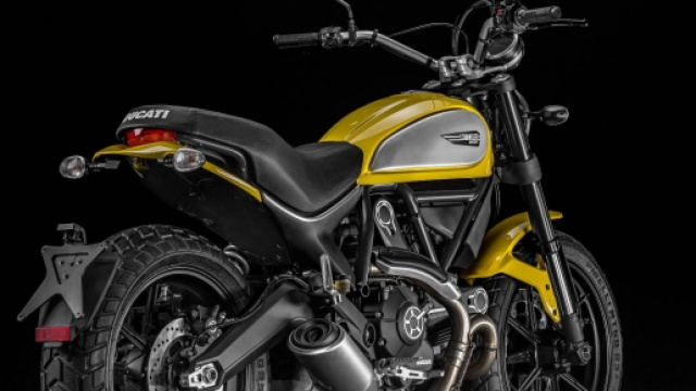 Ducati Scrambler 2015. 800 centimetri cubici