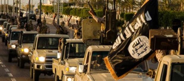 Una foto dei miliziani dell'Isis Una foto dei miliziani dell'Isis