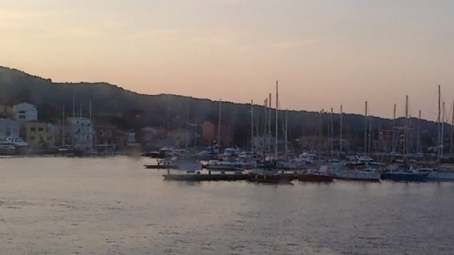 Arrivo a Carloforte per la Rustisciadda