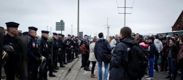 149 migrants smuggled into the UK 149 migrants smuggled into the UK