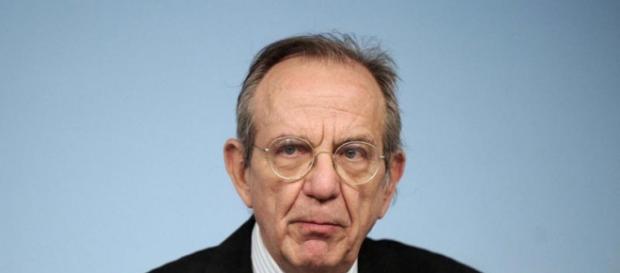 Padoan, ministro dell'Economia Padoan, ministro dell'Economia