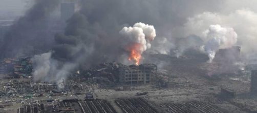 Un'immagine dell'esplosione a Tanjin