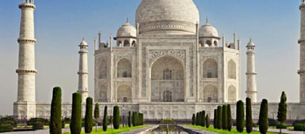 Le Taj Mahal : du passé à l'avenir ? Le Taj Mahal : du passé à l'avenir ?