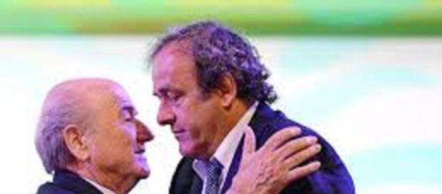Blatter kontra Platini - bloomberg.com Blatter kontra Platini - bloomberg.com