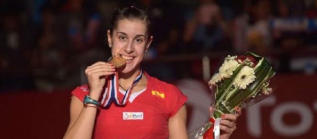 La onubense Carolina Martín con el oro La onubense Carolina Martín con el oro