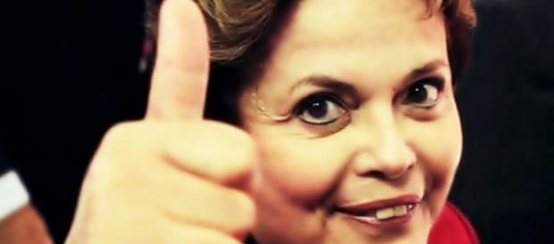 PSDB confirma apoio a impeachment de Dilma PSDB confirma apoio a impeachment de Dilma